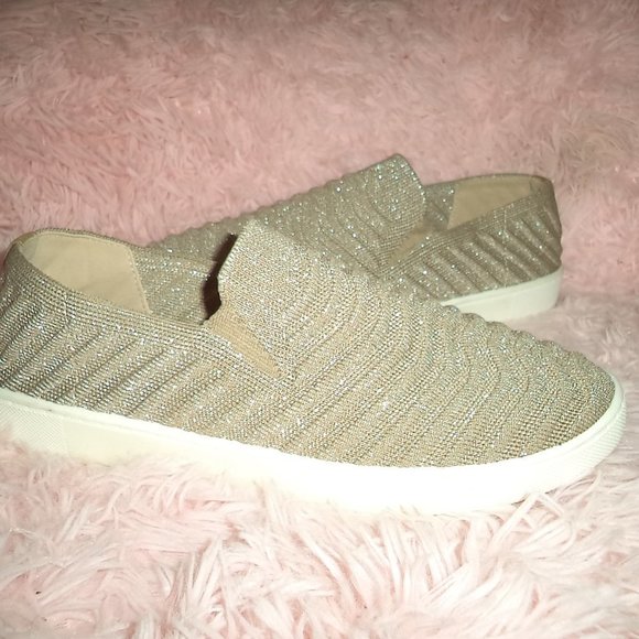 CLIFFS BY WHITE MOUNTAIN TAN WOVEN KNIT SLIP ON SNEAKERS~WOMENS SIZE 8 1/2W - Picture 1 of 8